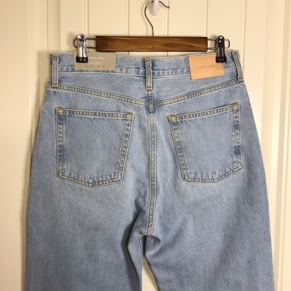 NWT Everlane The 90’s Cheeky Jean in Vintage Sunbleached Blue Size 28. - Picture 8 of 13